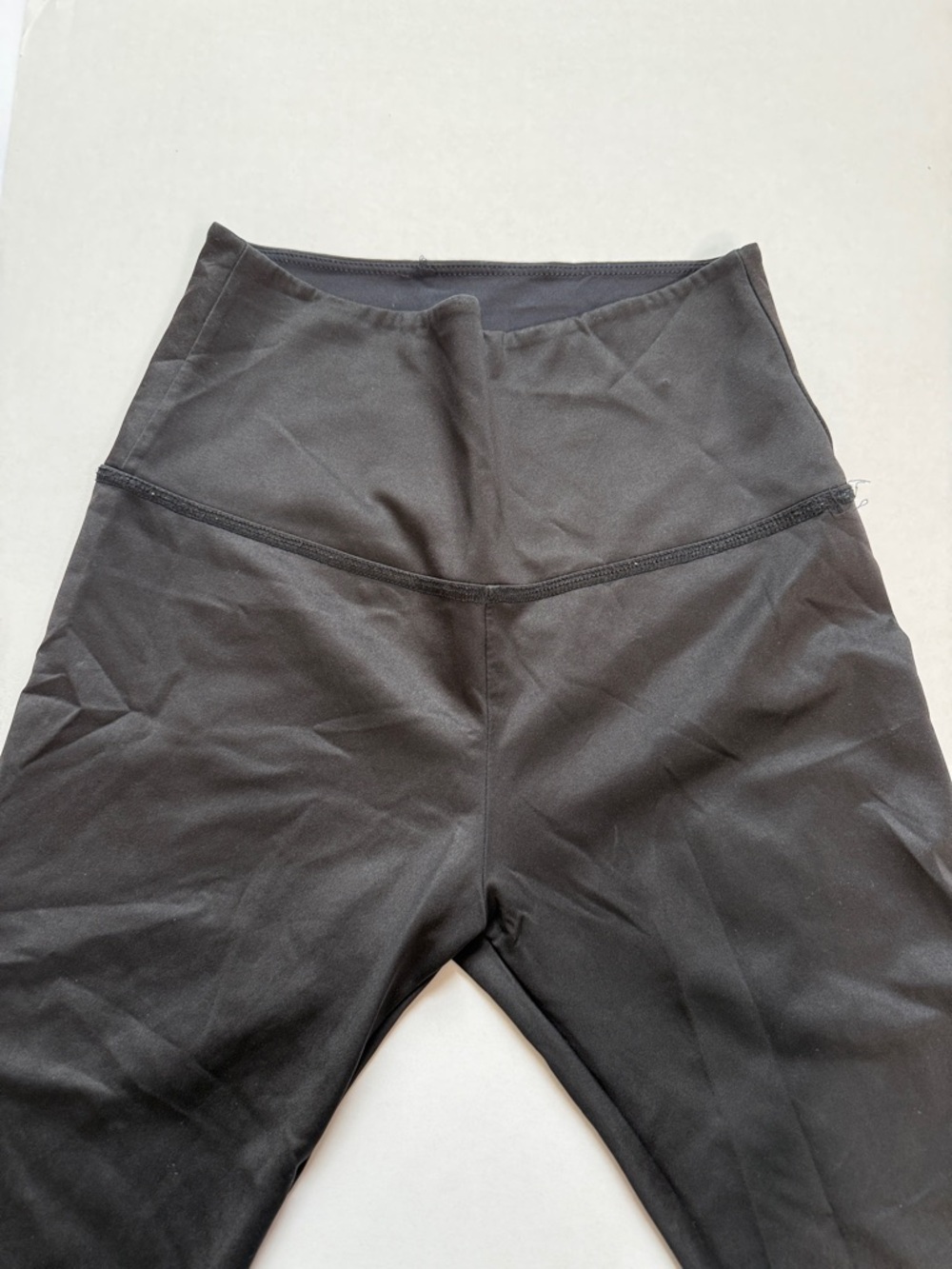 Beyond Yoga Leggings Full Length Ombré Black Gray size Medium - Picture 6 of 14